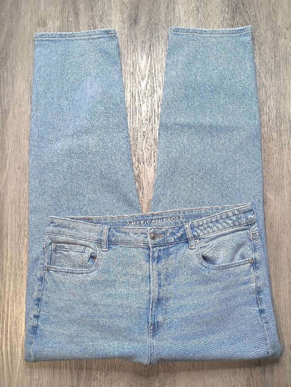 Stretch Mom Straight w/27.5 Inseam American Eagle Women's Size 14 Jeans 962